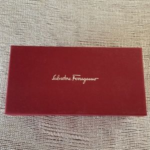 🔴2/$20🔴Salvatore Ferragamo, burgundy box